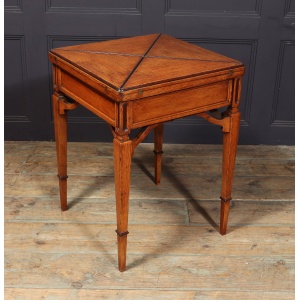 Excellent Arts & Crafts English Oak Envelope Card Table