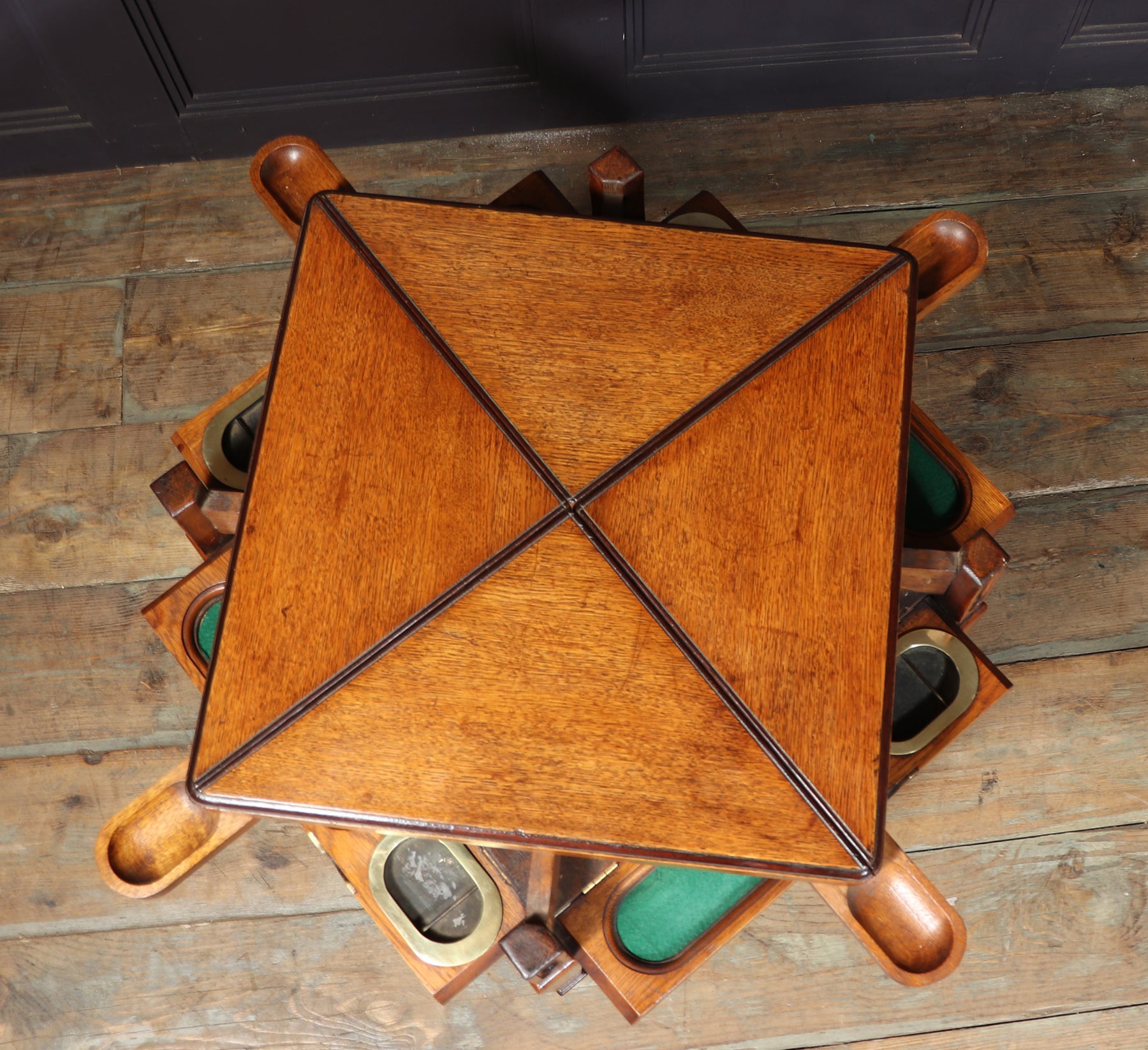 Excellent Arts & Crafts English Oak Envelope Card Table