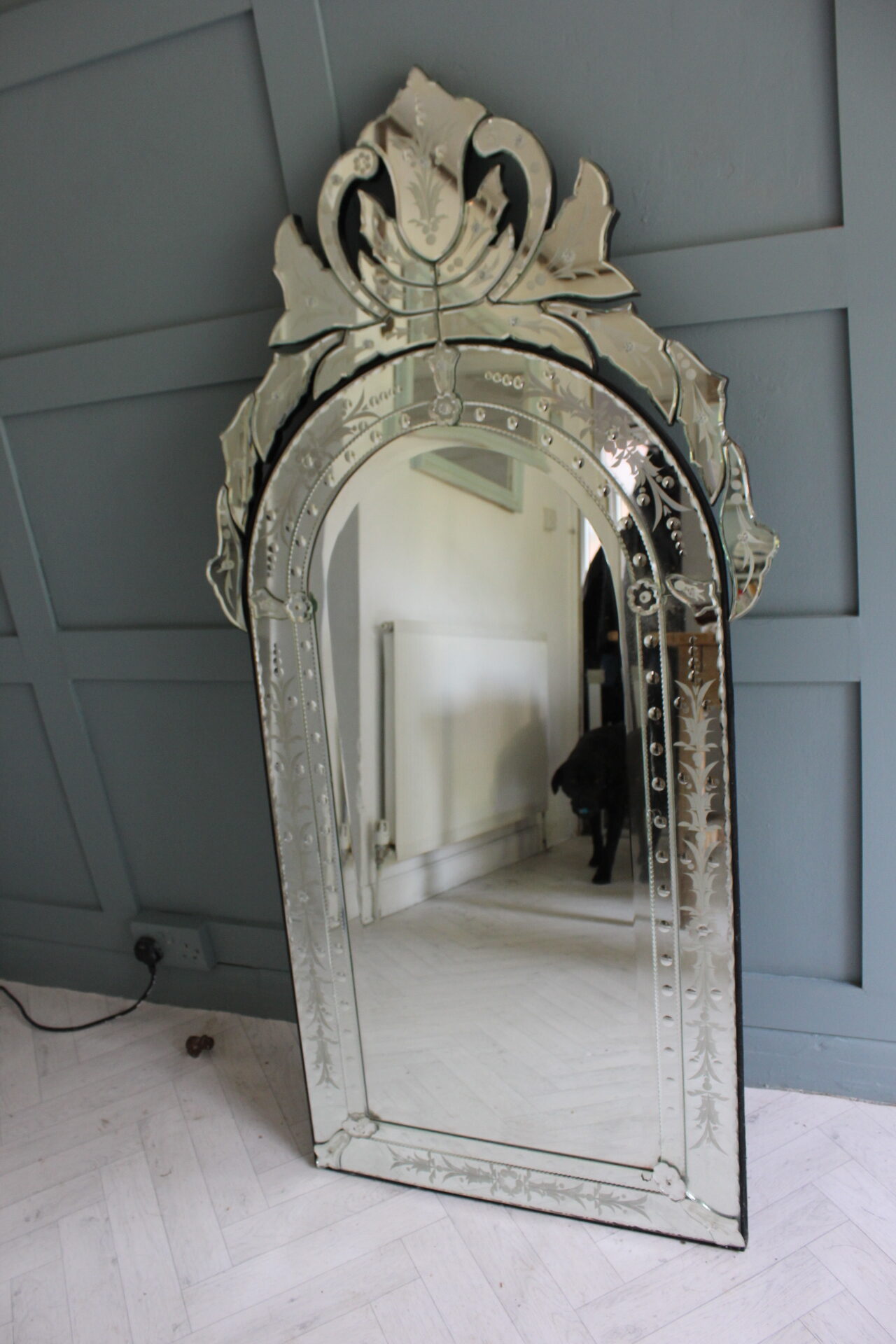Beautiful Venetian Style Pier Mirror