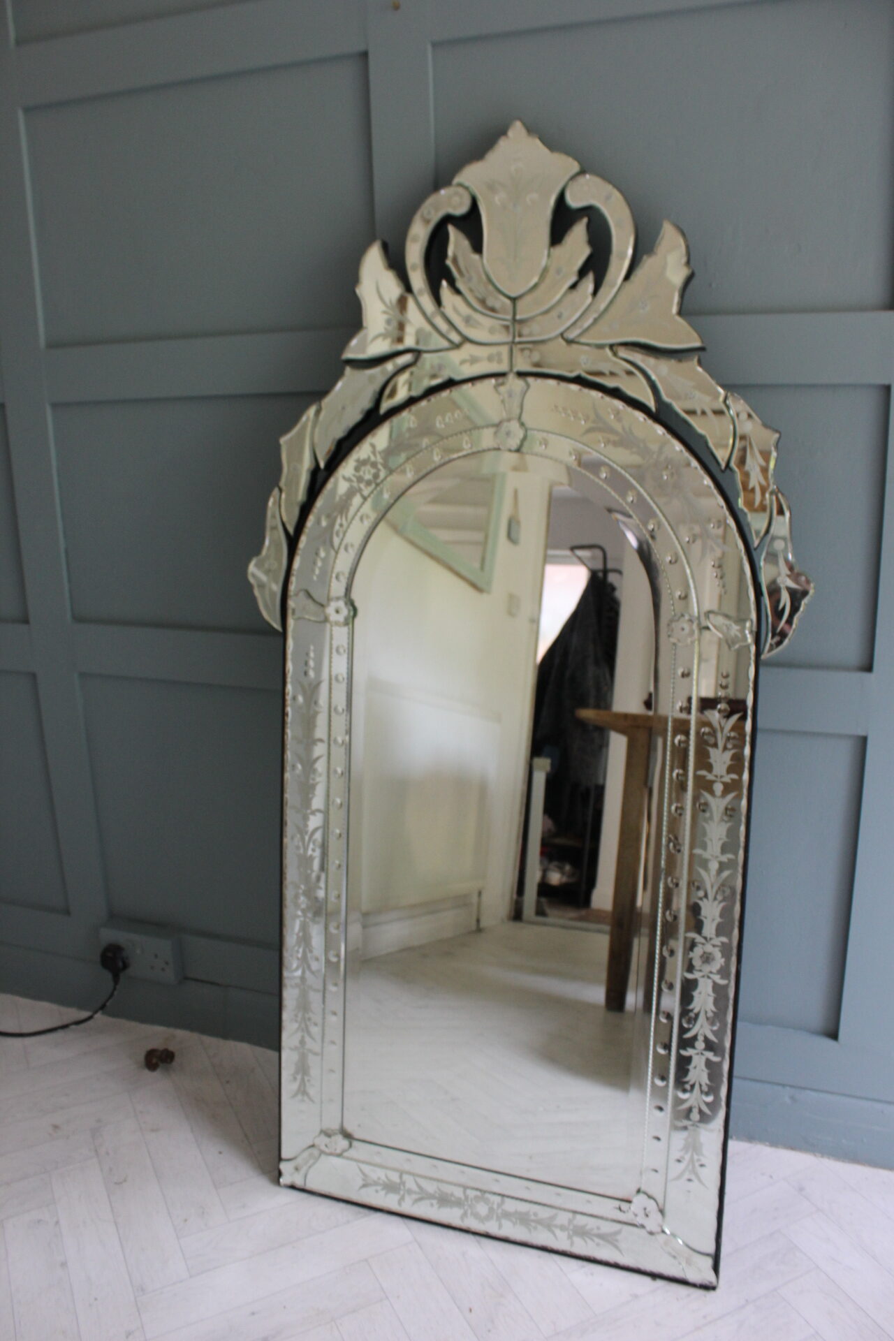 Beautiful Venetian Style Pier Mirror