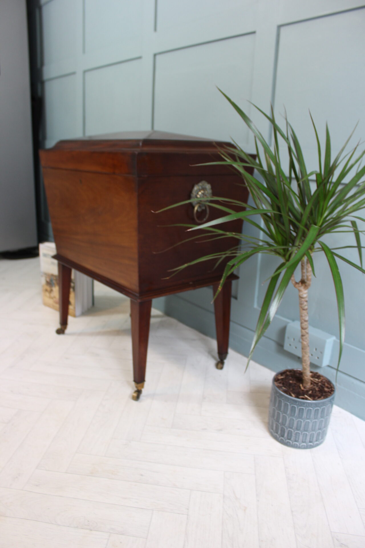 Regency Mahogany Cellarette