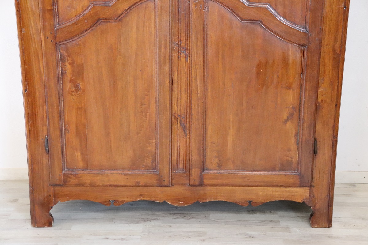 Antique Poplar Wardrobe, Early 18th Century
