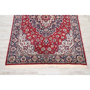 Middle Eastern Handmade Kashan Rug, 1980s