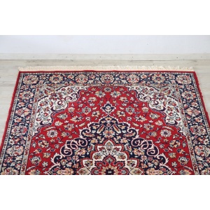 Middle Eastern Handmade Kashan Rug, 1980s