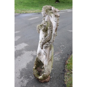 Venus Goddess of Beauty Garden Statue