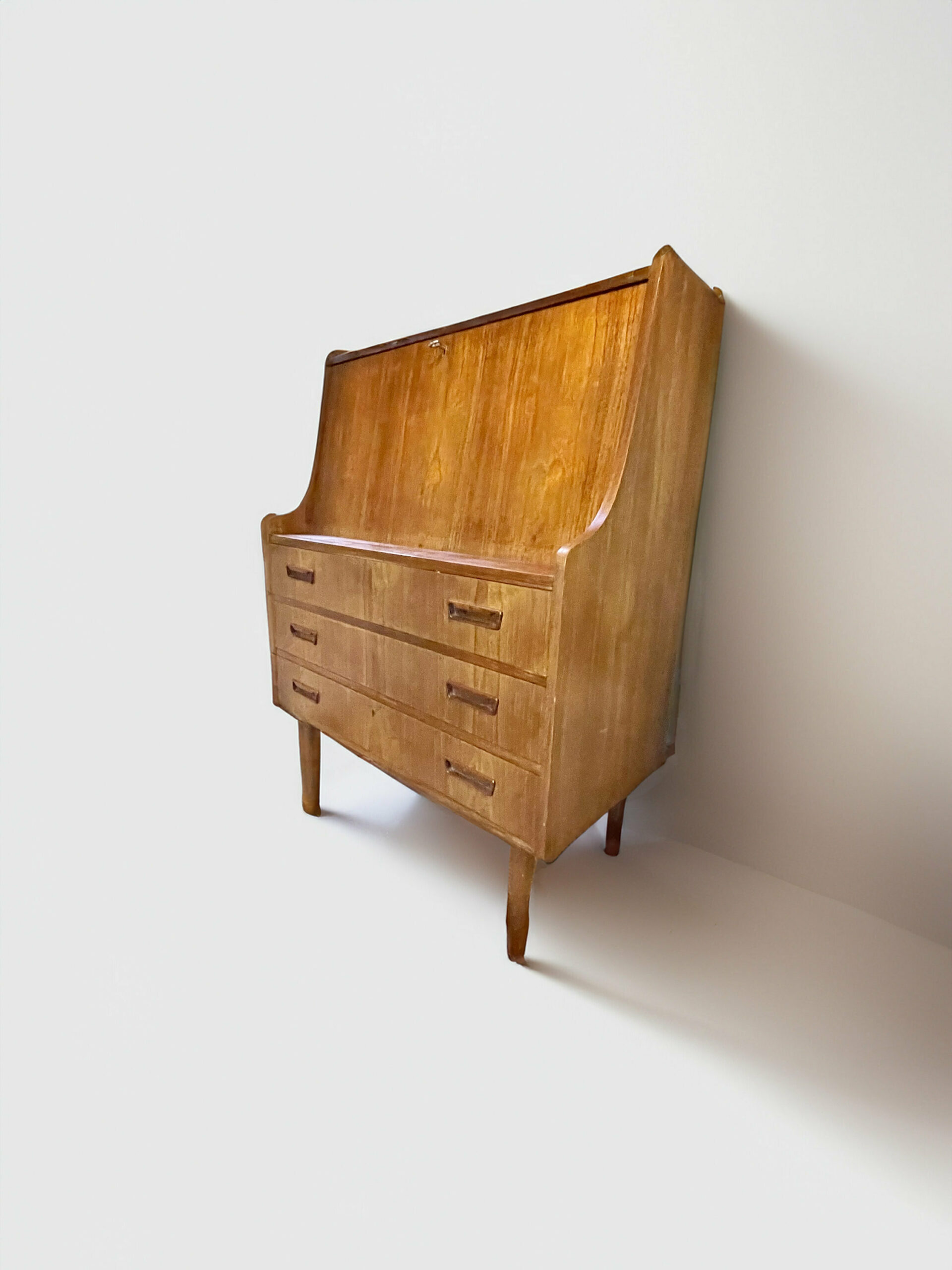 Mid Century Scandinavian Vintage Teak Wood Storage Writing Desk/Chest Of Drawers From The 50's And 60's