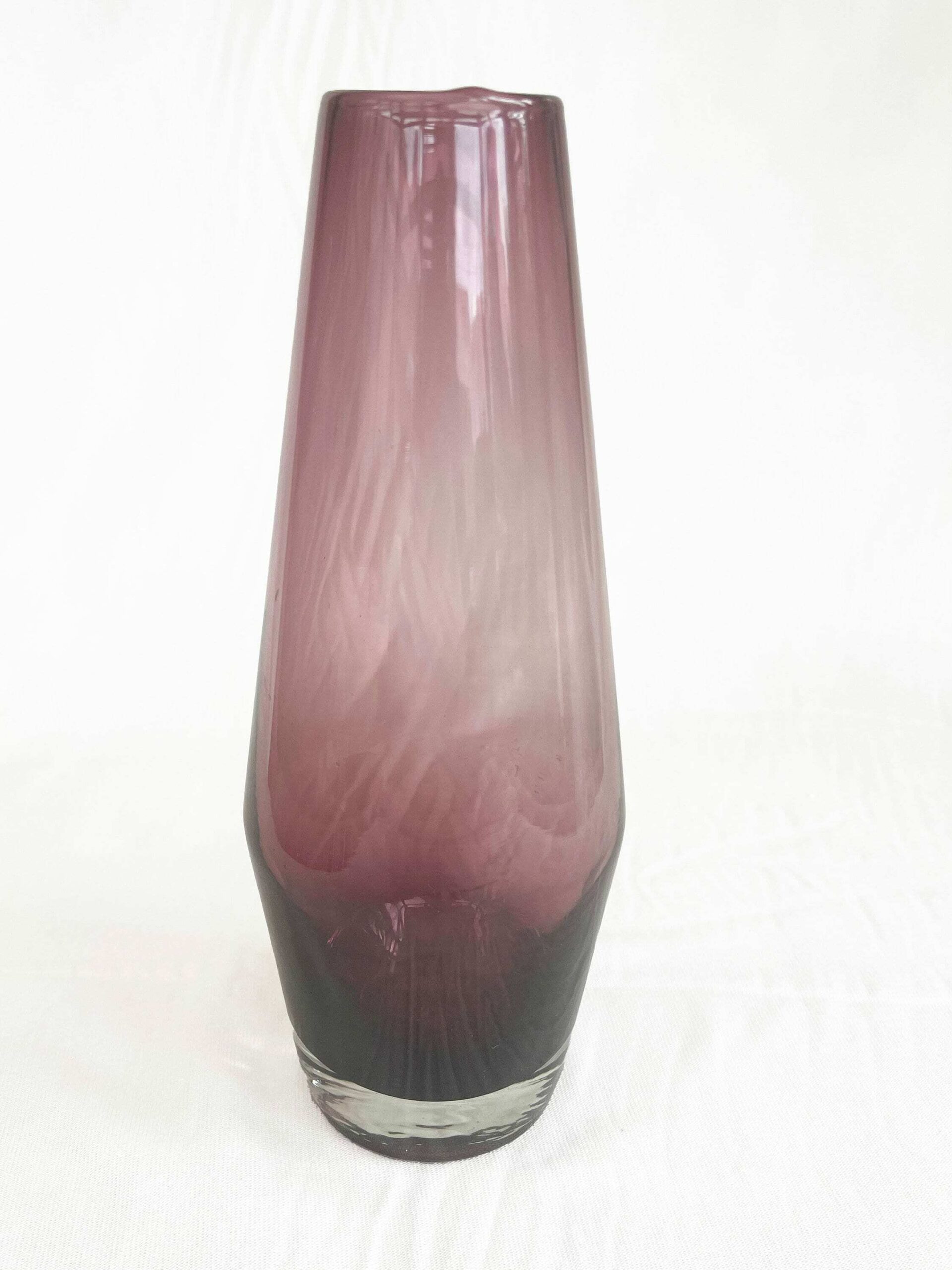 Midcentury Purple Glass Vase By Tamara Aladin For Riihimaen Riihimaen Lasi