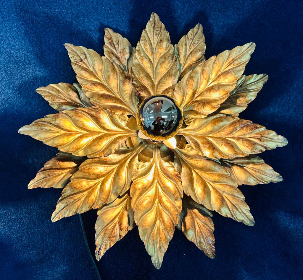 Hollywood Regency Style Gold-gilded Floral Wall Lights, 1980s