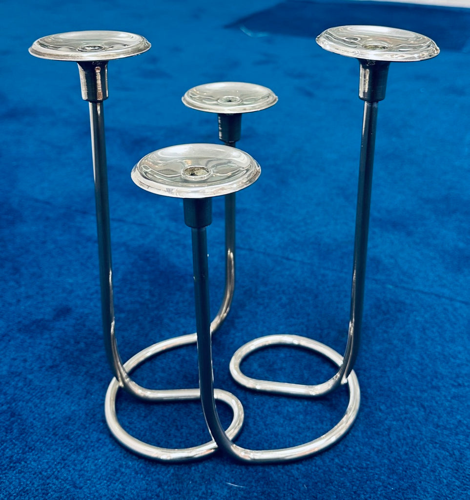 Mid Century Intertwining Minimalist Design Silver Candleholder