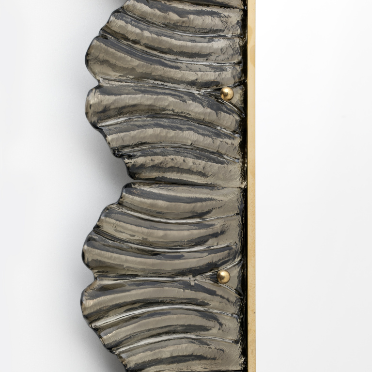 Mid-Century Modern Italian Brass and Leaves Murano Glass Wall Mirror - Image 5
