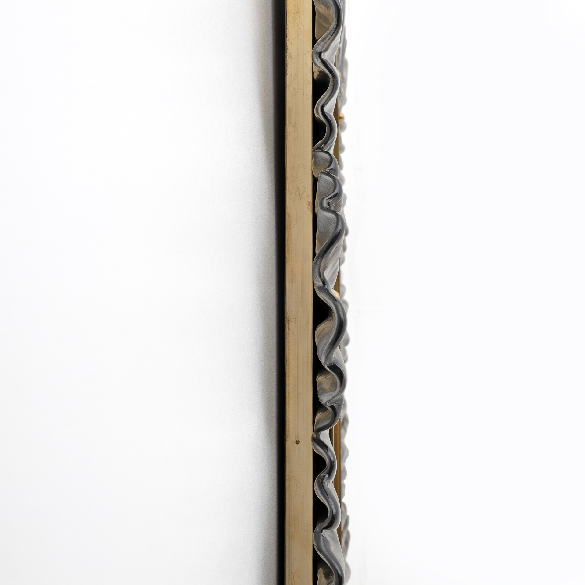 Mid-Century Modern Italian Brass and Leaves Murano Glass Wall Mirror