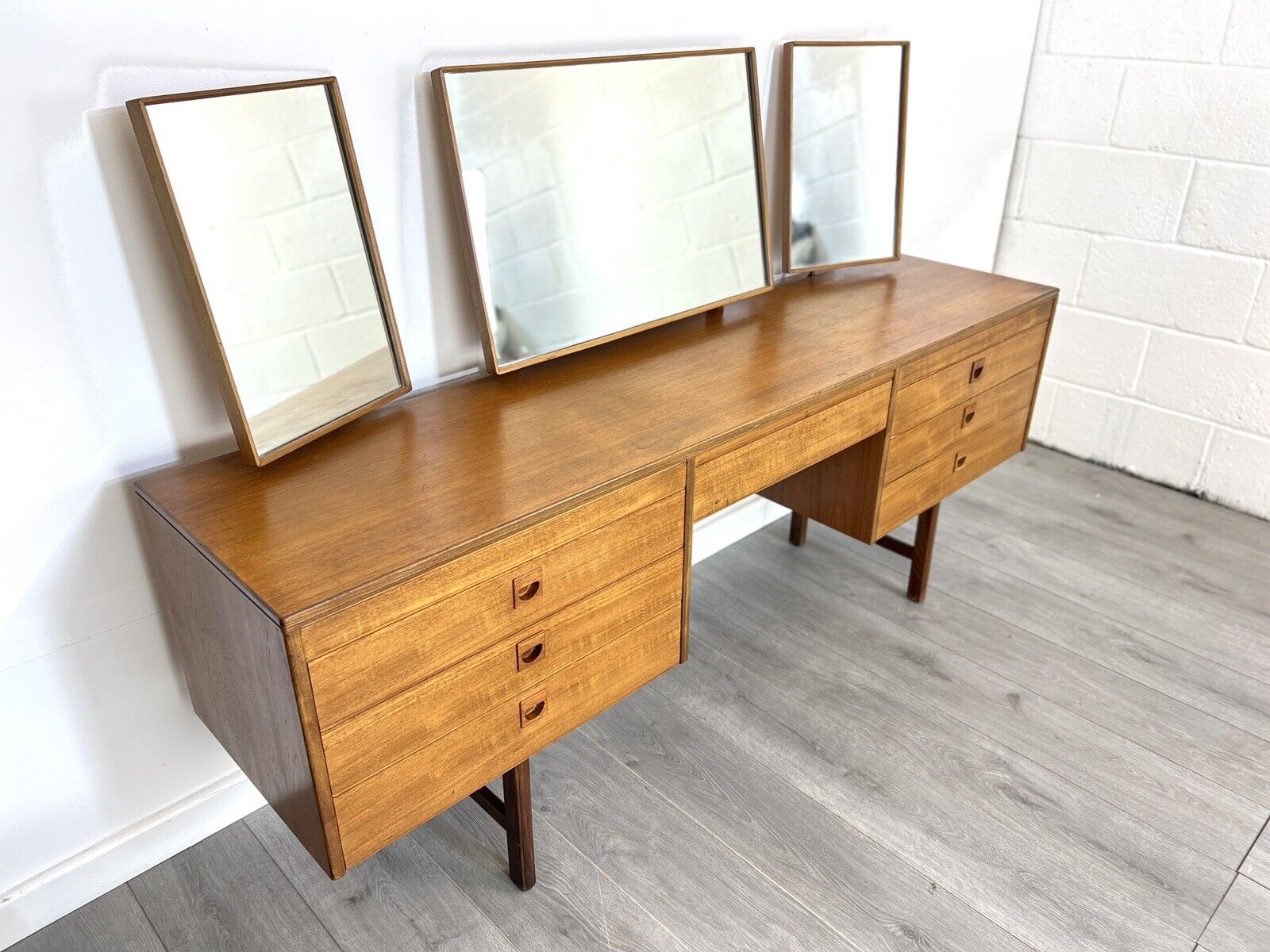 Alfred Cox, Vintage Walnut Dressing Table