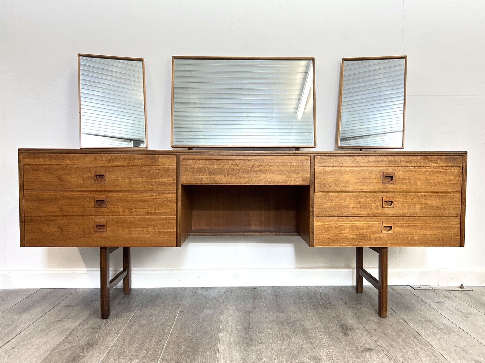 Alfred Cox, Vintage Walnut Dressing Table