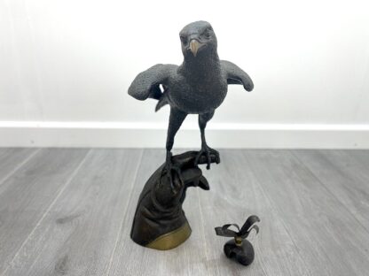 Bronze Falcon, Perched Upon a Falconers Glove - In The Manner of Gallo - Image 3
