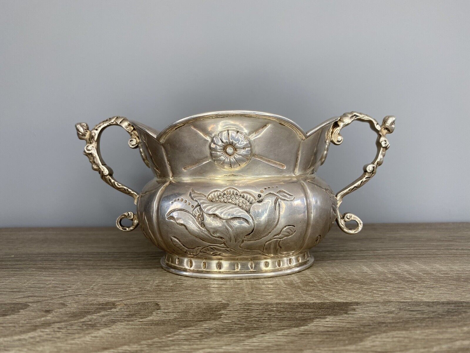 English 17th Century, Charles II Silver Bowl/Porringer