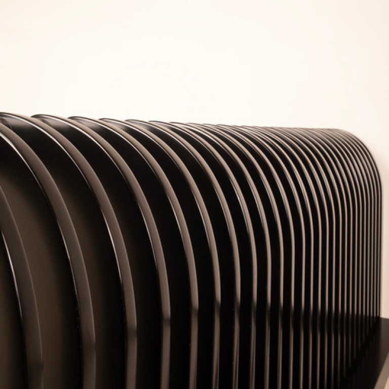 Pierre Cardin bed in solid wood and brass - Image 13