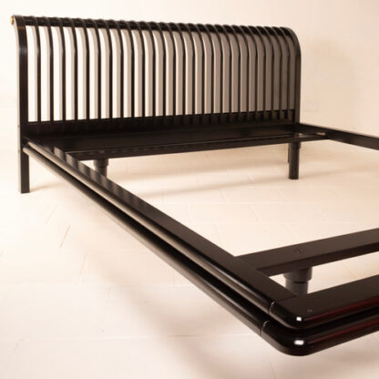 Pierre Cardin bed in solid wood and brass - Image 7