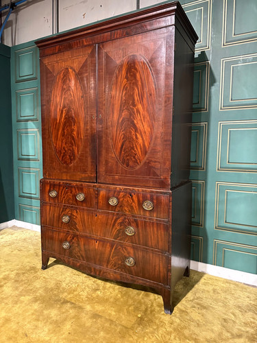 Mahogany Linen Press - 19th Century
