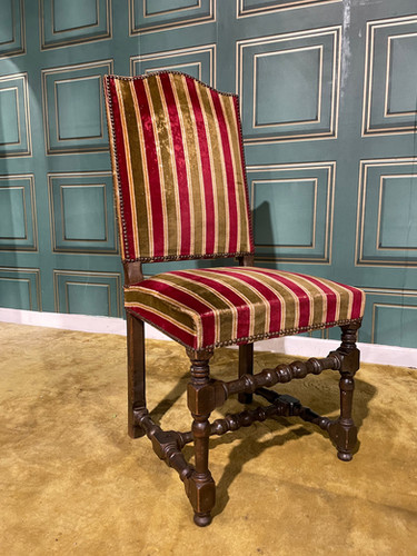 Oak Side Upholstered Side Chair