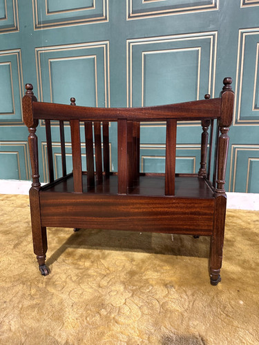 Reproduction Mahogany Canterbury