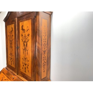 18th Century, Dutch Inlaid / Marquetry, Walnut Bookcase Bureau