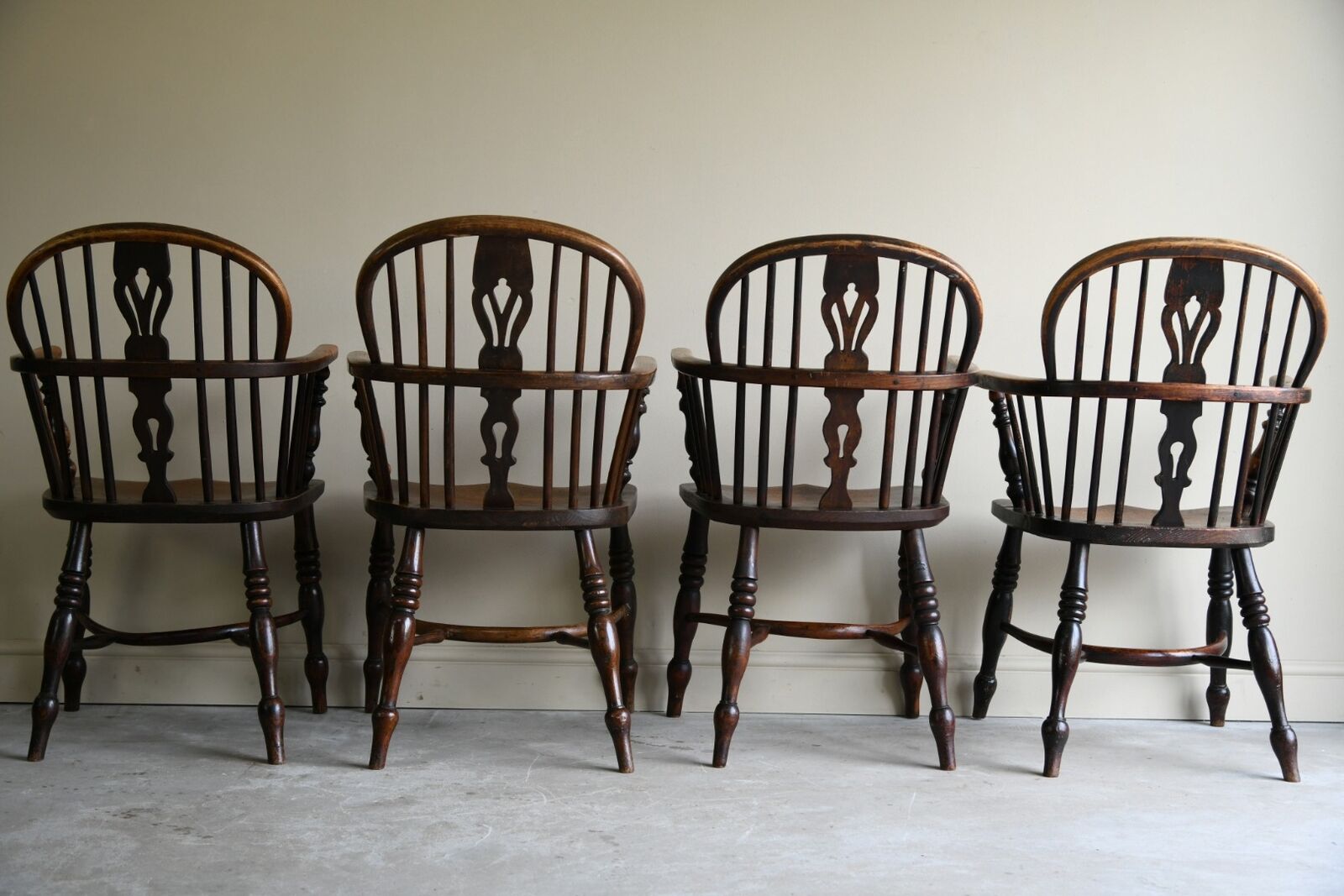 Set 6 Antique Elm Windsor Arm Chairs