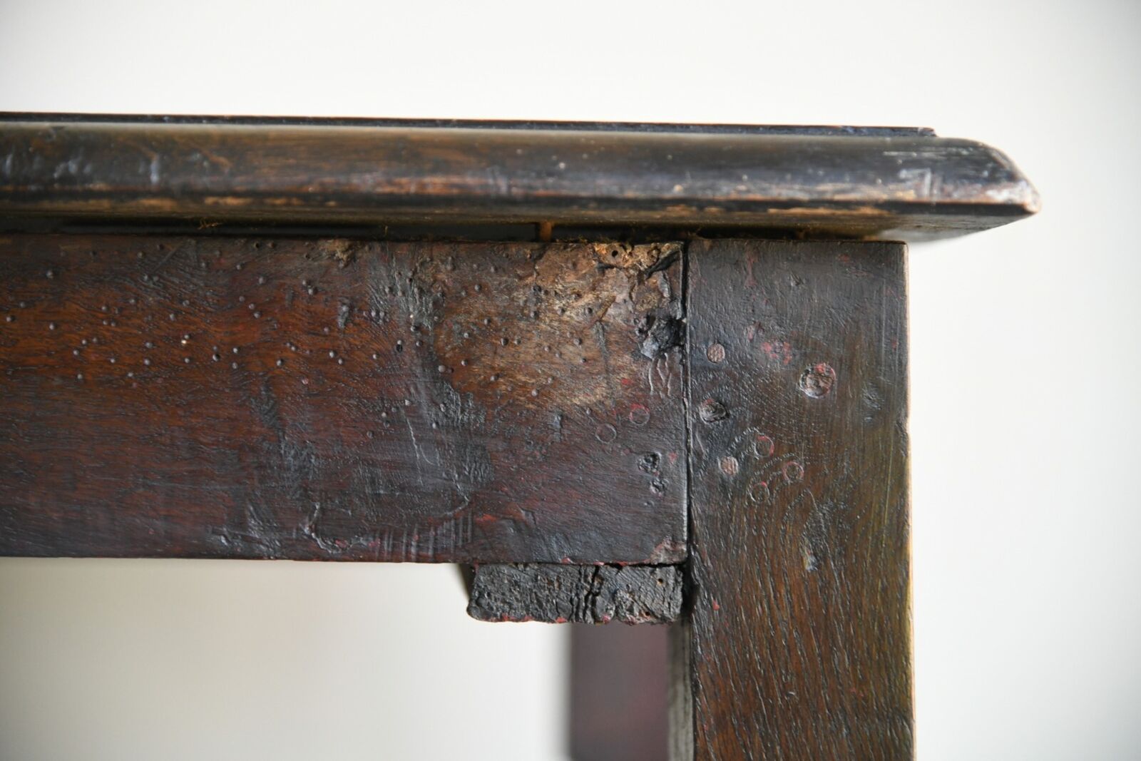 Antique Rustic Oak Side Occasional Table