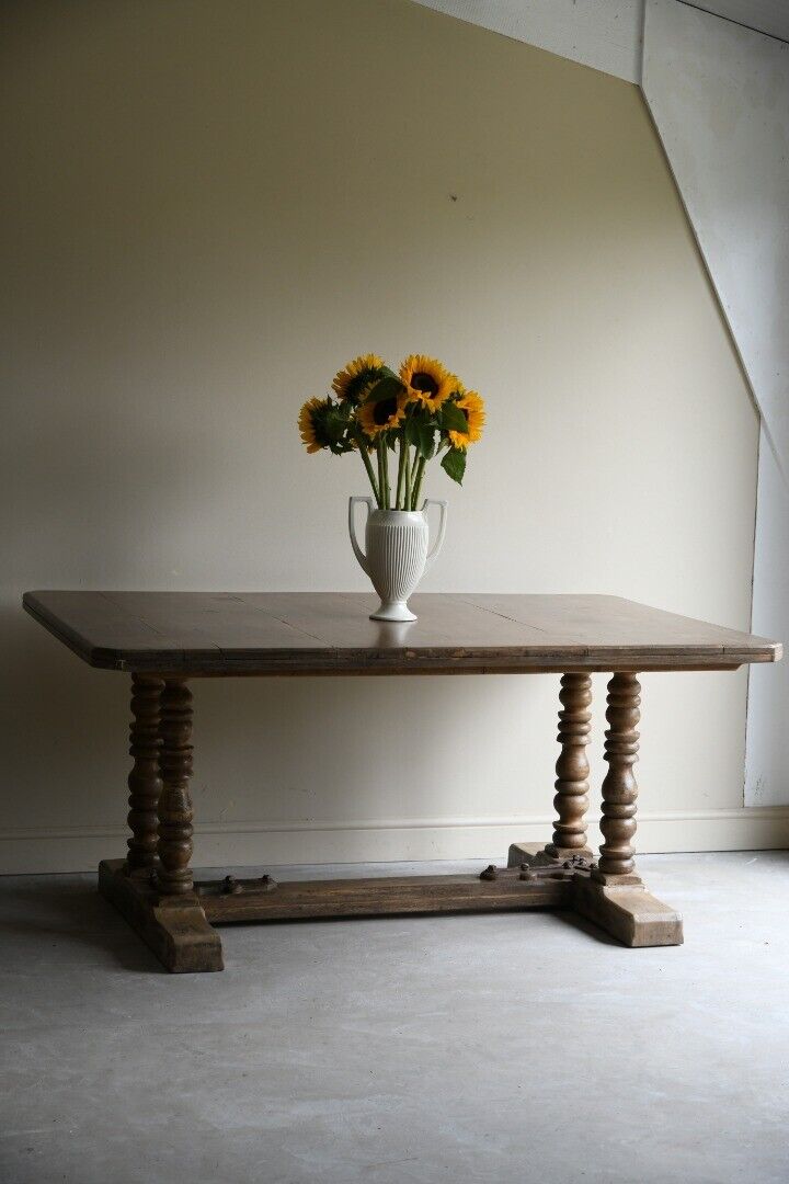 Rustic Oak Rectangular Refectory Dining Table