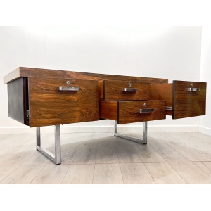 Trevor Chinn & Ray Leigh for Gordon Russell Prestige Rosewood & Chrome Sideboard