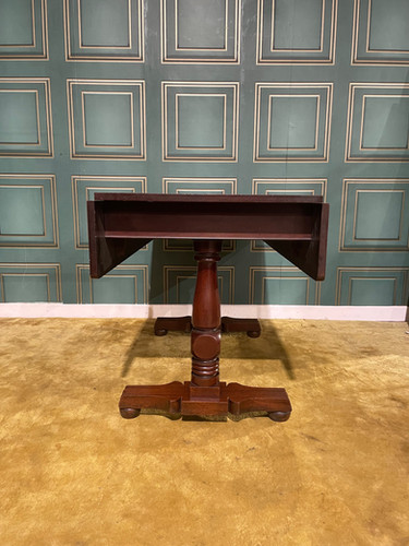 Victorian Mahogany Drop Leaf Table