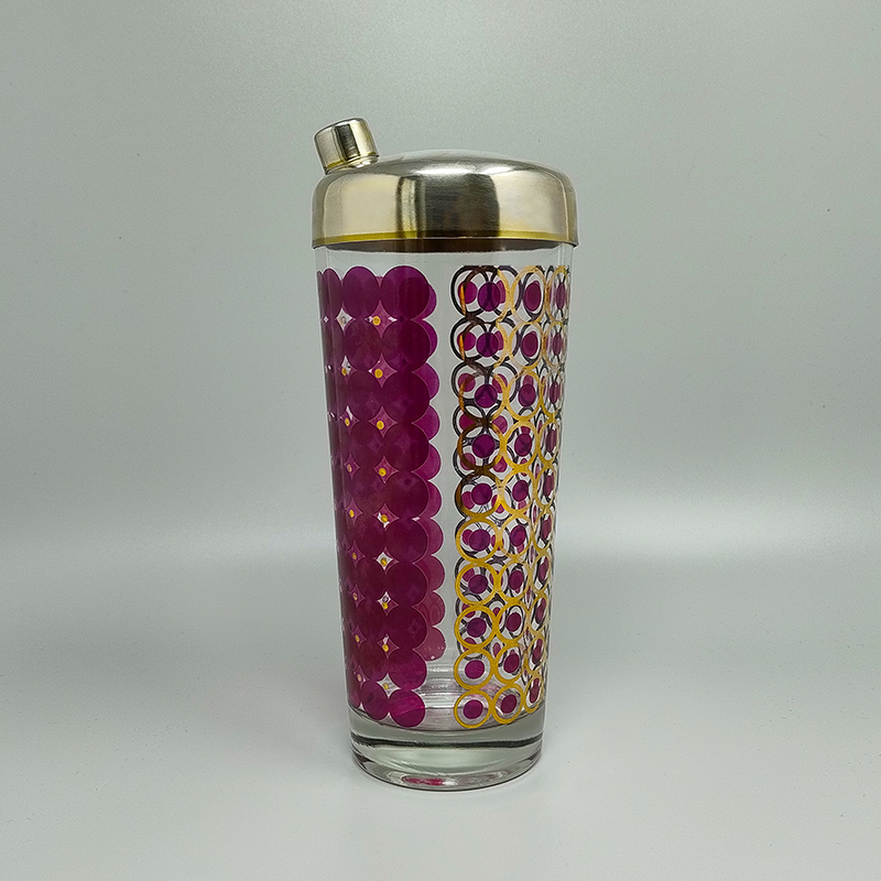 1960s Gorgeous American Cocktail Shaker. Made in U.S.A.