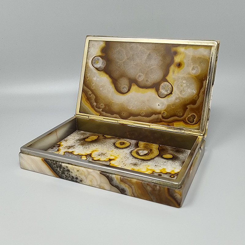 1960s Astonishing Box in Onyx. Made in Italy
