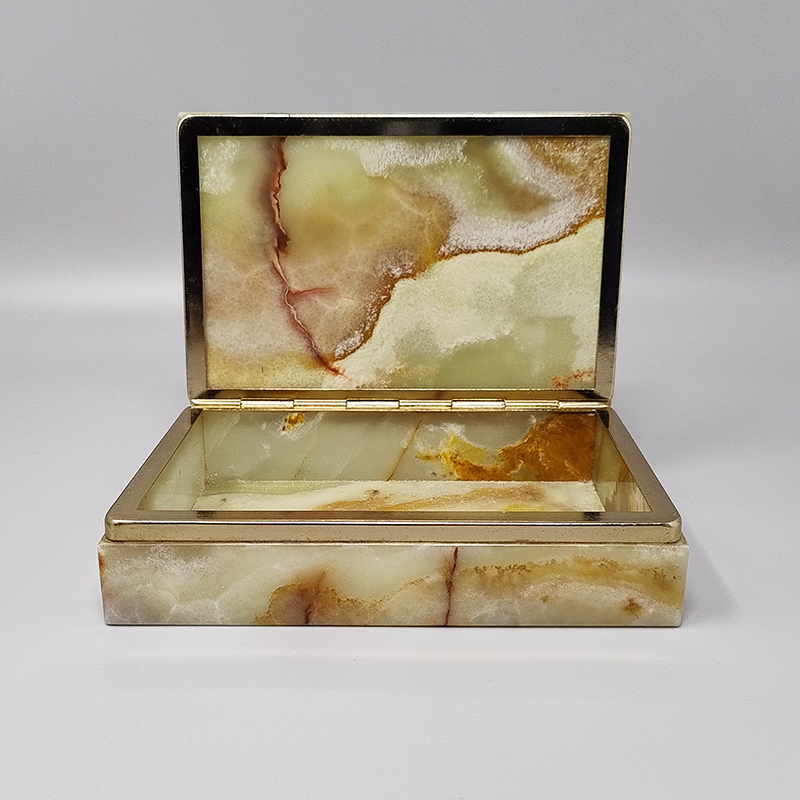 1960s Box in Onyx. Made in Italy