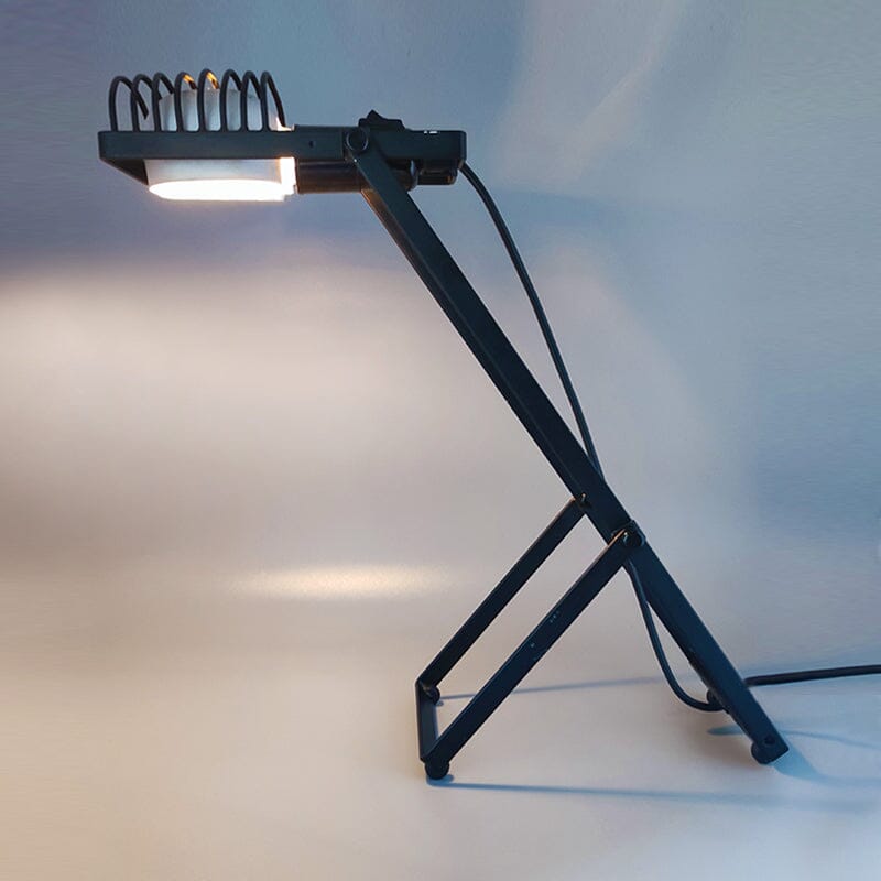 1970s Gorgeous Black Table Lamp "Sintesi" by Ernesto Gismondi for Artemide. Made in Italy
