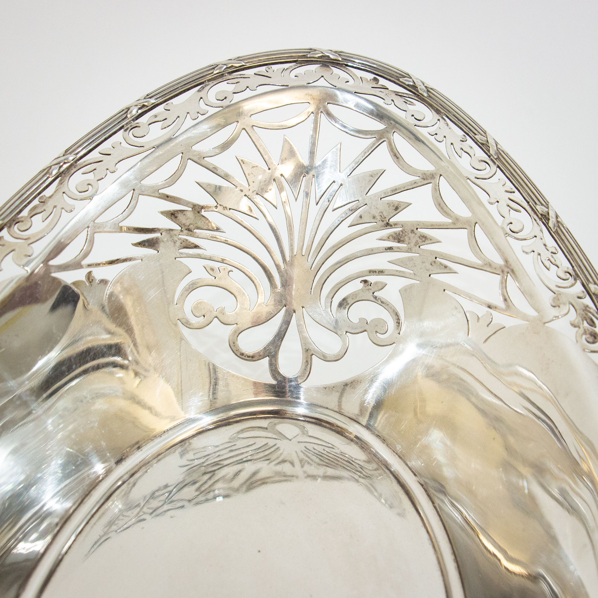 Silver Swing Handled Basket