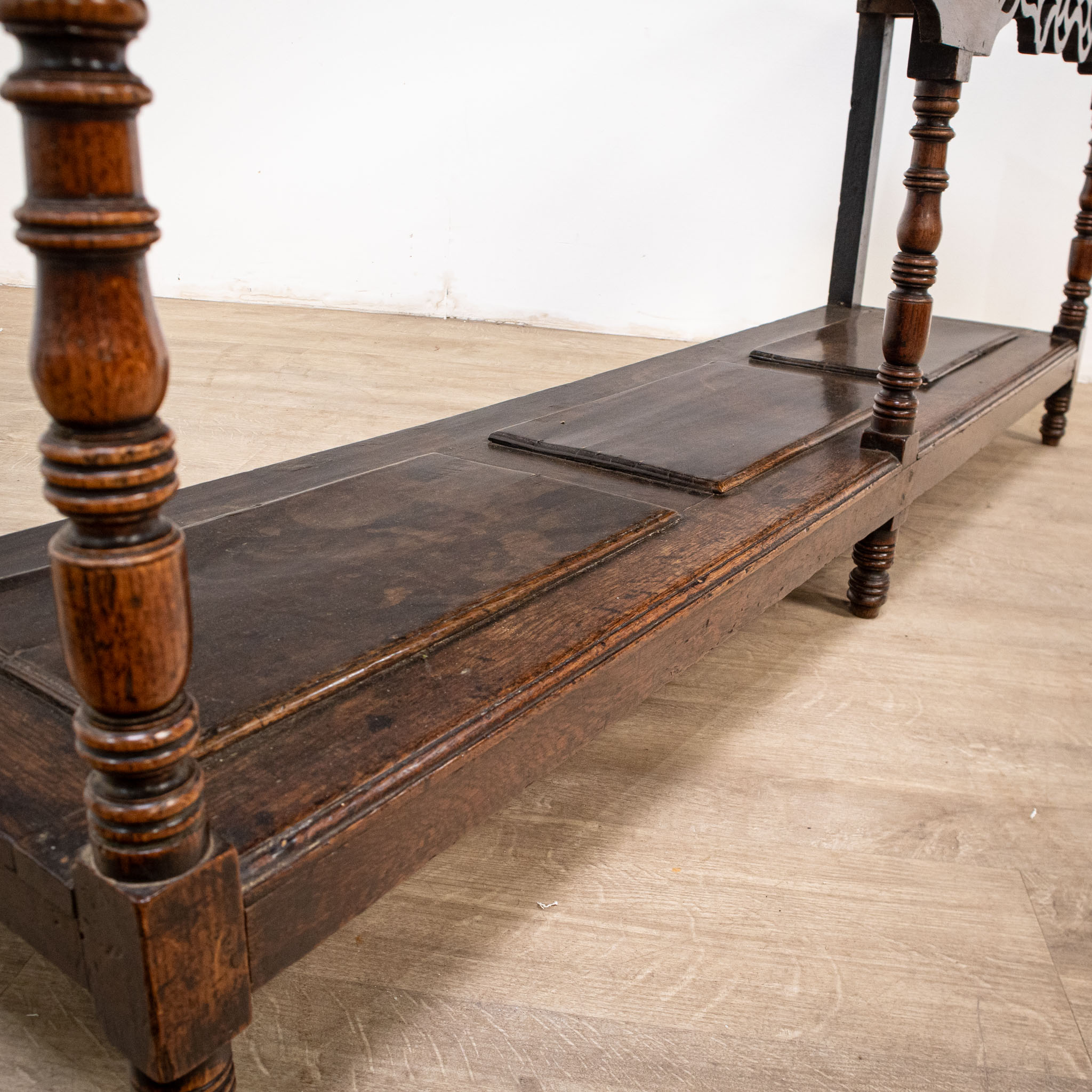 Early 19th Century Oak Welsh Dresser