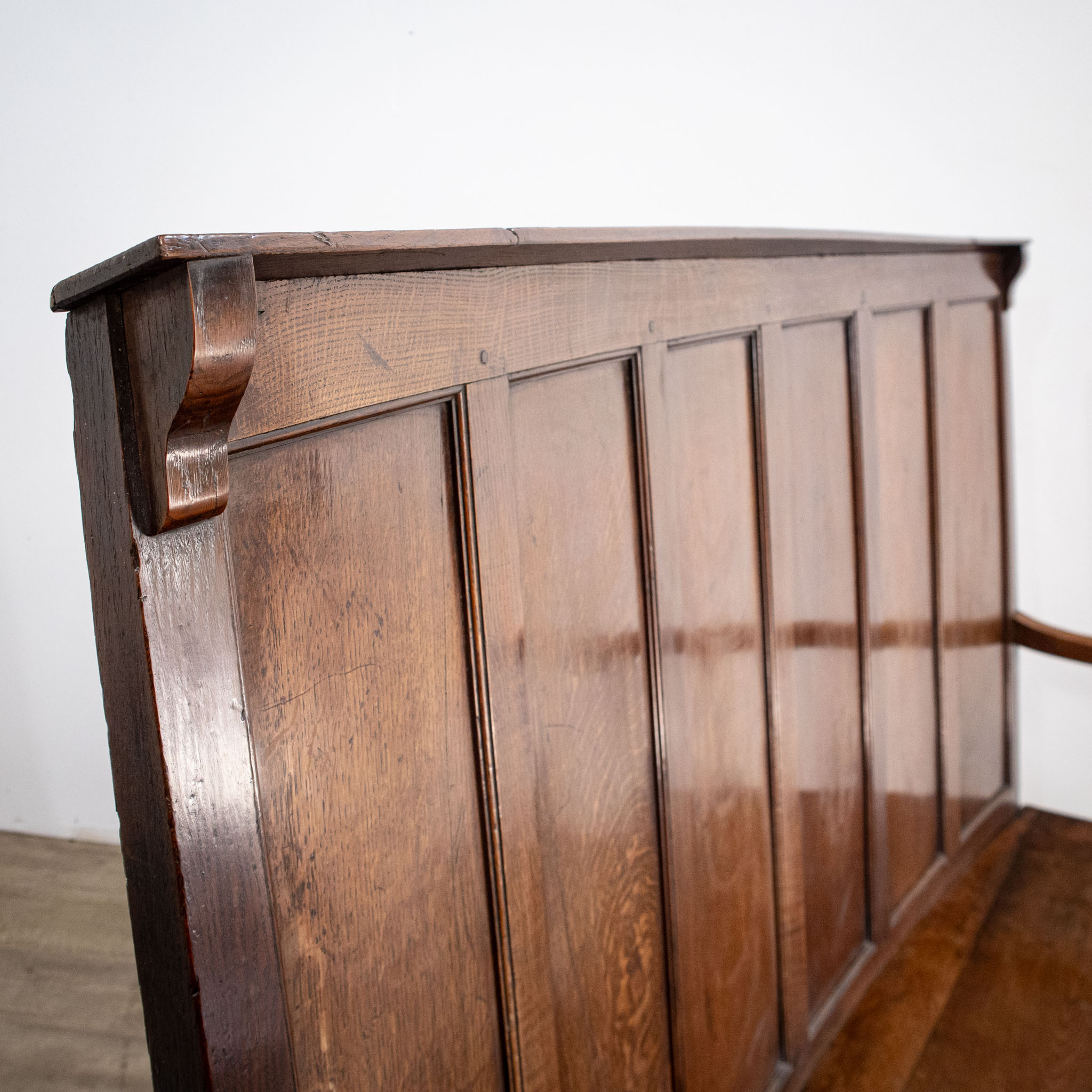 Early 19th Century Welsh Borders Oak Settle