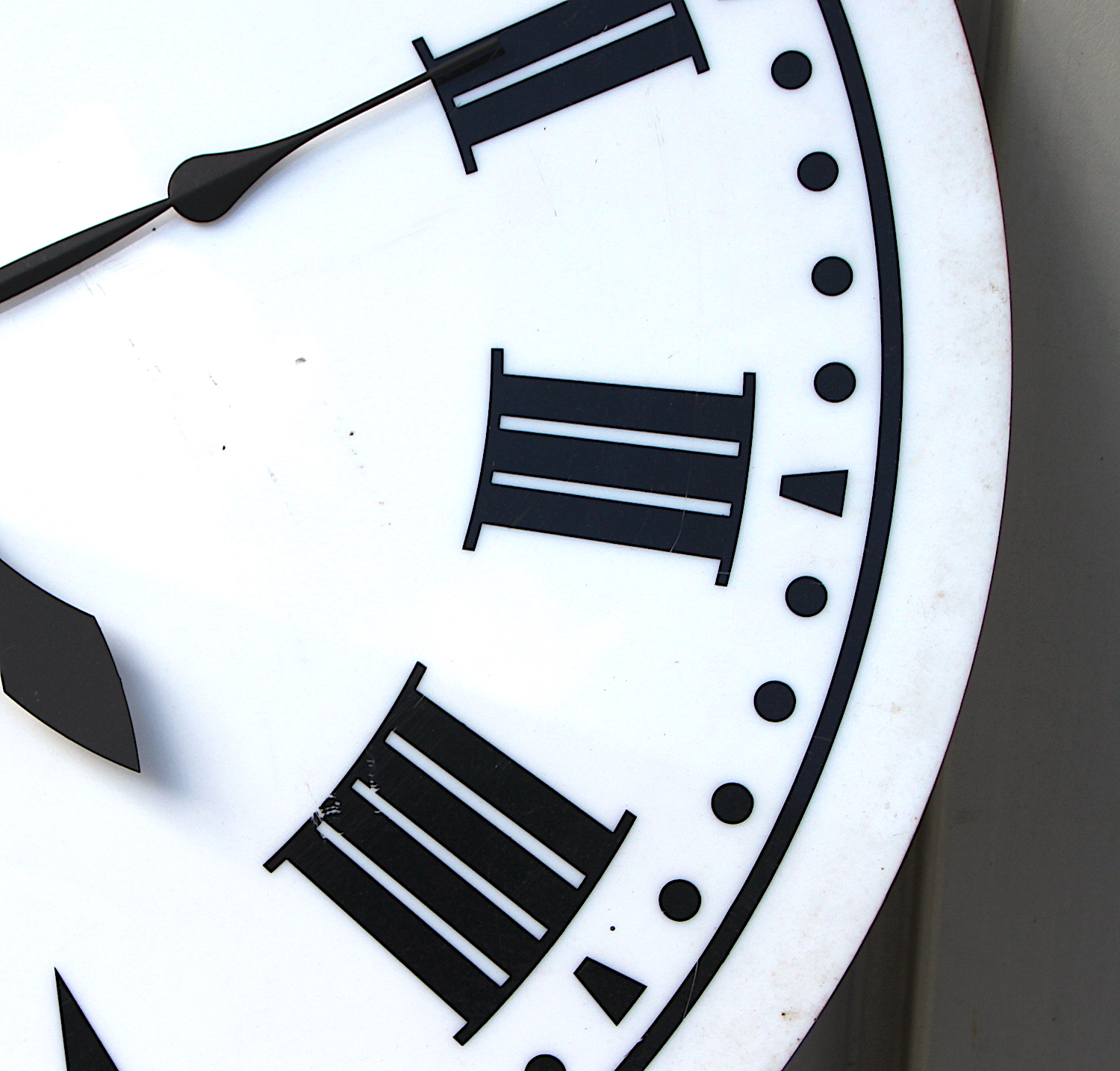 Large Turret Style British Vintage Wall Clock By Smiths