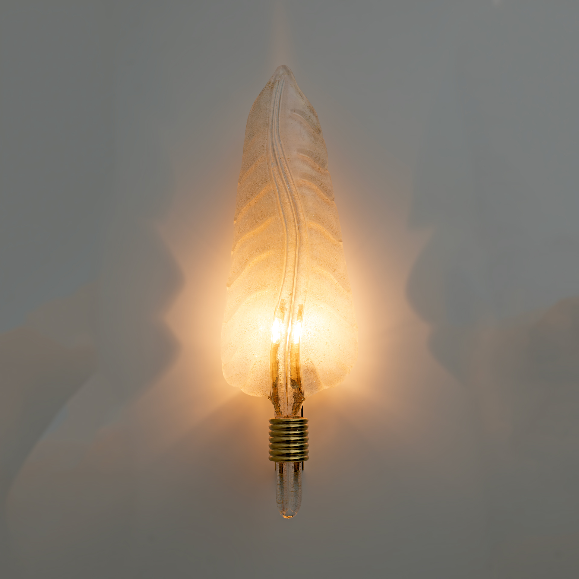 Pair of Barovier & Toso Style Mid-Century Modern Murano Glass Gold Leaf Sconces