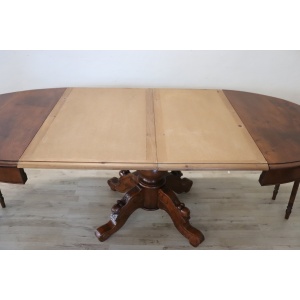 Oval Walnut Extendable Dining Table, 19th Century