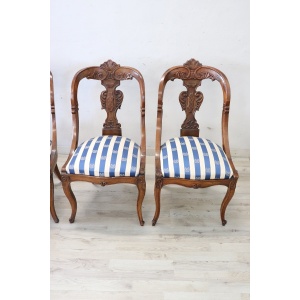 Dining Chairs in Carved Walnut, Early 19th Century, Set of 4