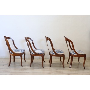 Dining Chairs in Carved Walnut, Early 19th Century, Set of 4