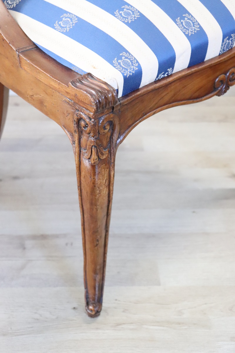 Dining Chairs in Carved Walnut, Early 19th Century, Set of 4