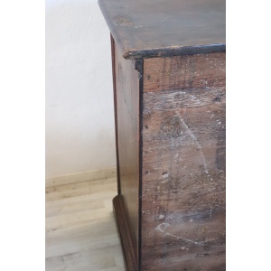 Antique Sideboard in Walnut, Late 17th Century