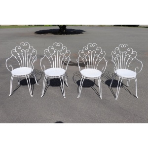 Garden Set in White Iron with Table and Armchairs, 1970s