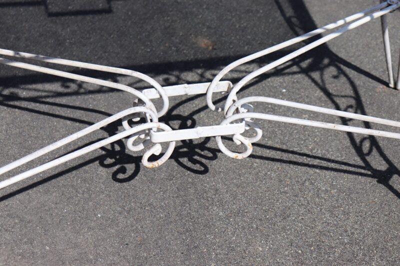 Garden Set in White Iron with Table and Armchairs, 1970s