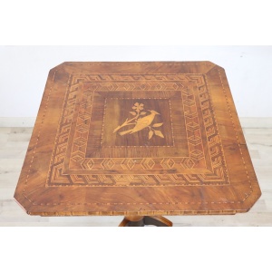 Mid 19th Century Inlay Walnut Tripod Table