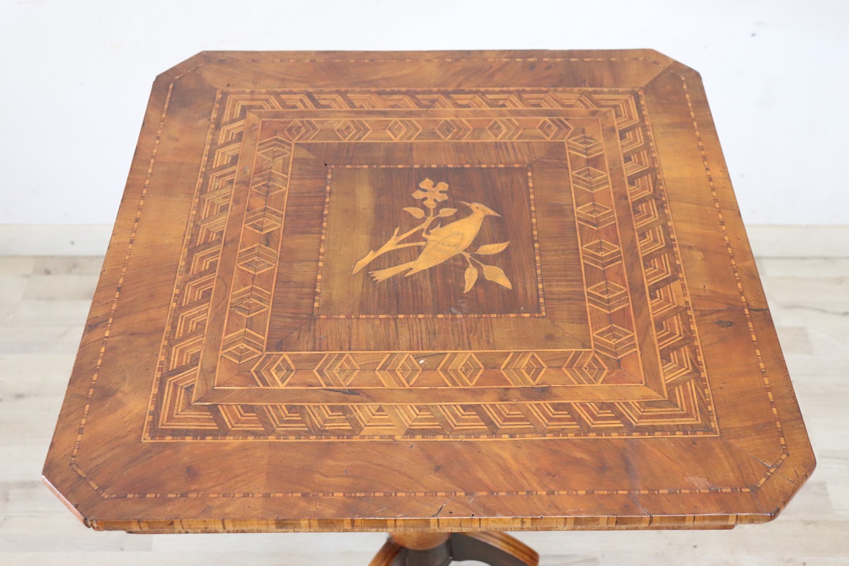 Mid 19th Century Inlay Walnut Tripod Table