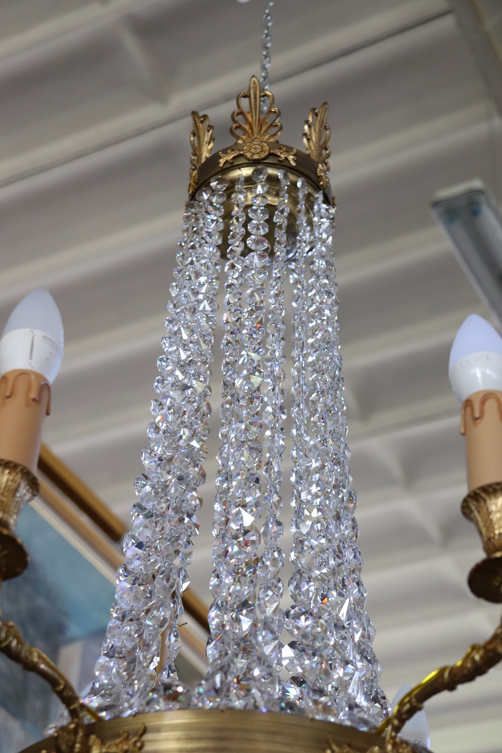 Gilded Bronze And Crystal Antique Chandelier With 10 Bulbs, Late 19th Century