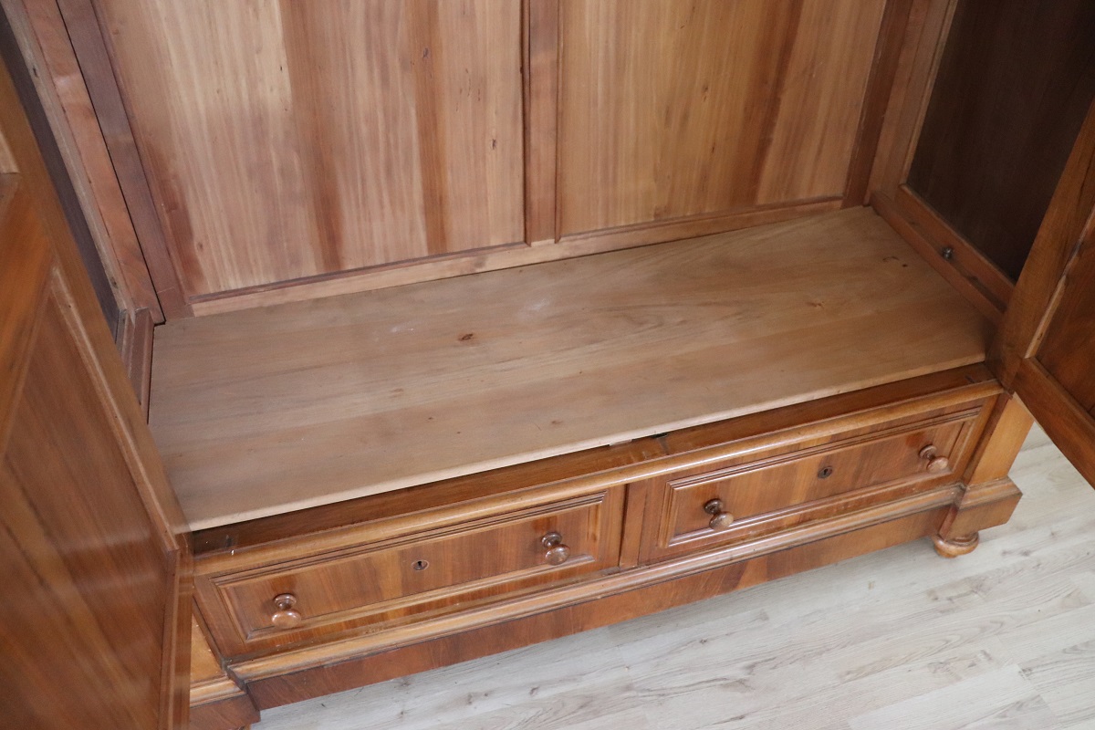 Antique Veneer Walnut Wardrobe, Late 19th Century